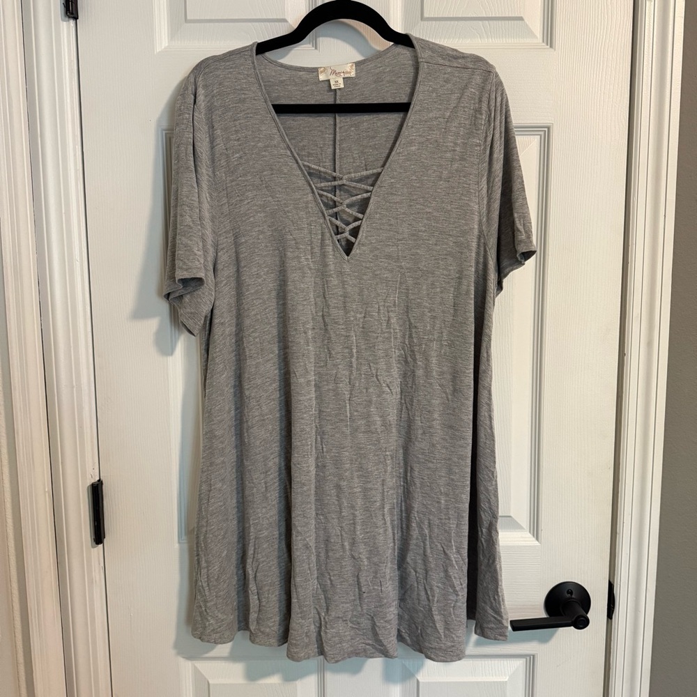 Women’s Plus Size 3X Misia Brand Gray Strappy V-neck Shirt
